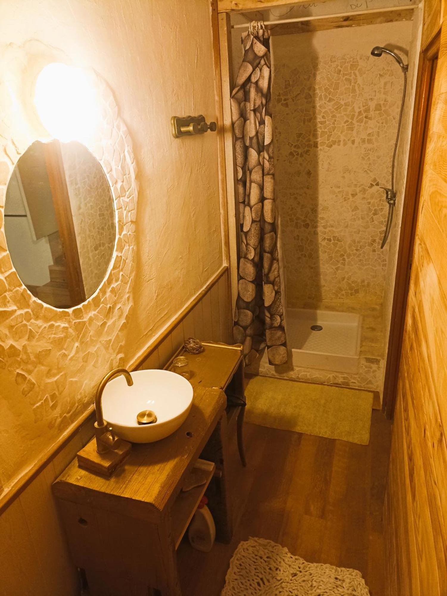 Un Jardin Sur La Colline Apartment Claveyson Стая снимка